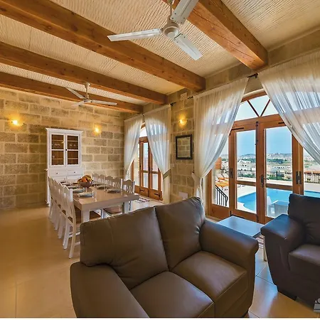 Ta Peppi Holiday Sannat